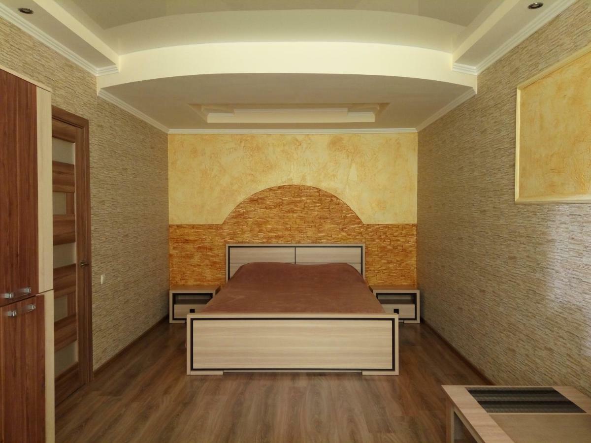 Своя Однокомнатная Квартира Odessa Exterior foto